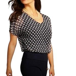 Like new! CABI 5345 Navy & White Elephant Print Parade Blouse Size Small